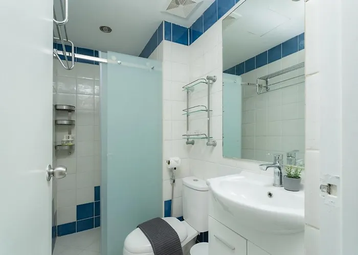 Studio In Greenbelt Makati With Fiber Wifi & Free Pool Access Apartamento *