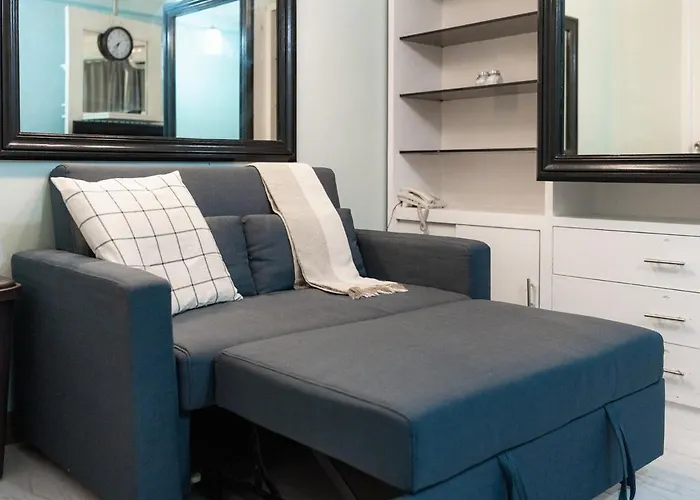 Apartamento Studio In Greenbelt Makati With Fiber Wifi & Free Pool Access Manila